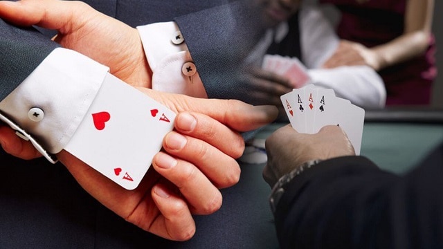 Chơi Poker Bluff là gì?