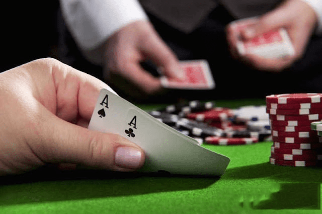Các cách giành chiến thắng khác nhau trong Poker trực tuyến