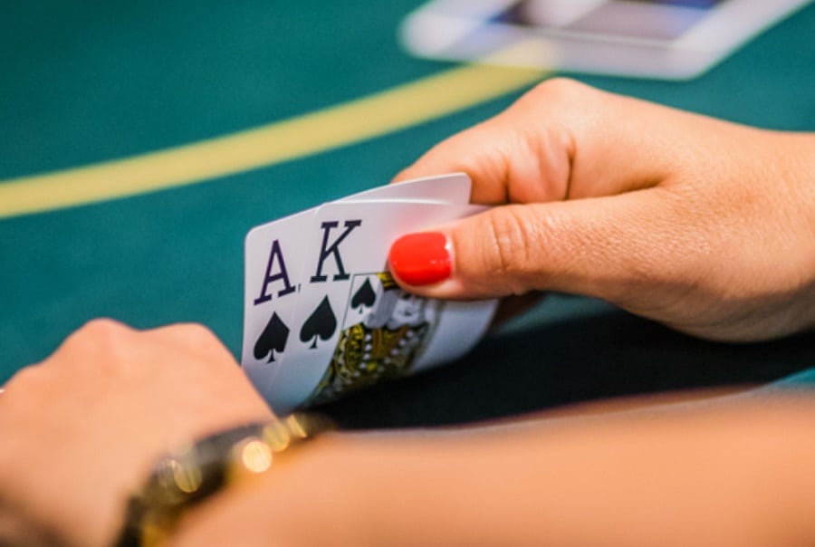 Liệu rằng chiến thuật nào có thể đem lại chiến thắng khi chơi Poker?